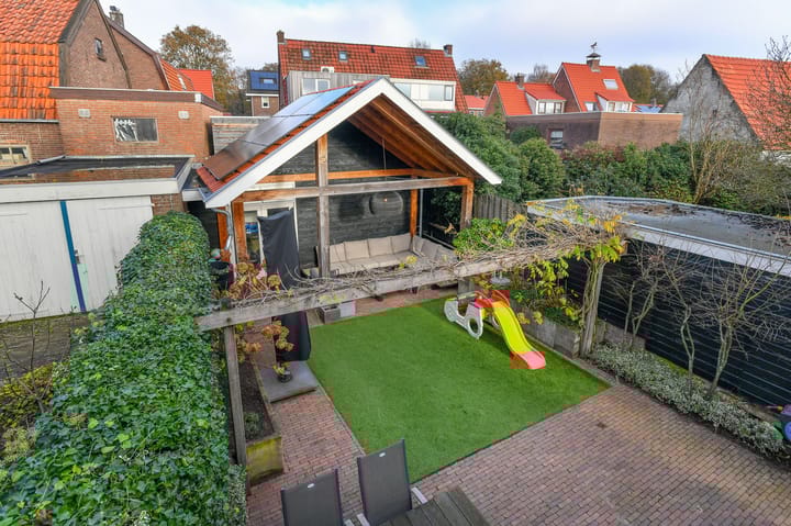 Foto 35 van Backerstraat 15