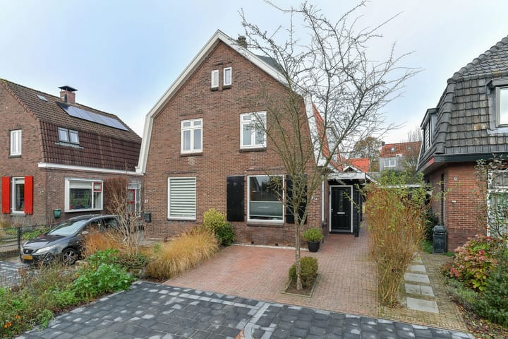 Foto 36 van Backerstraat 15