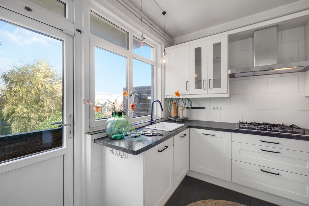 Photo 17 of Rochussenstraat 57-B