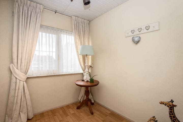 Photo 17 of Margrietlaan 10