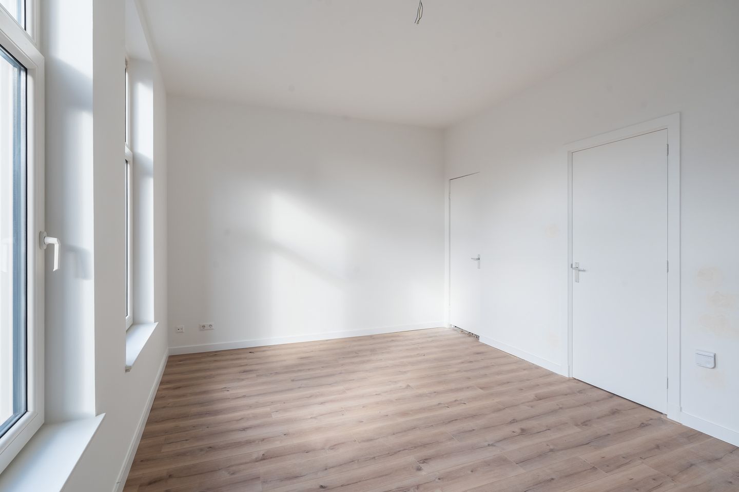 Photo 10 of Zwaanshals 252-A01