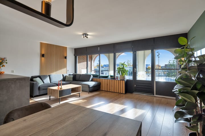 Foto 10 van Stationsplein 29