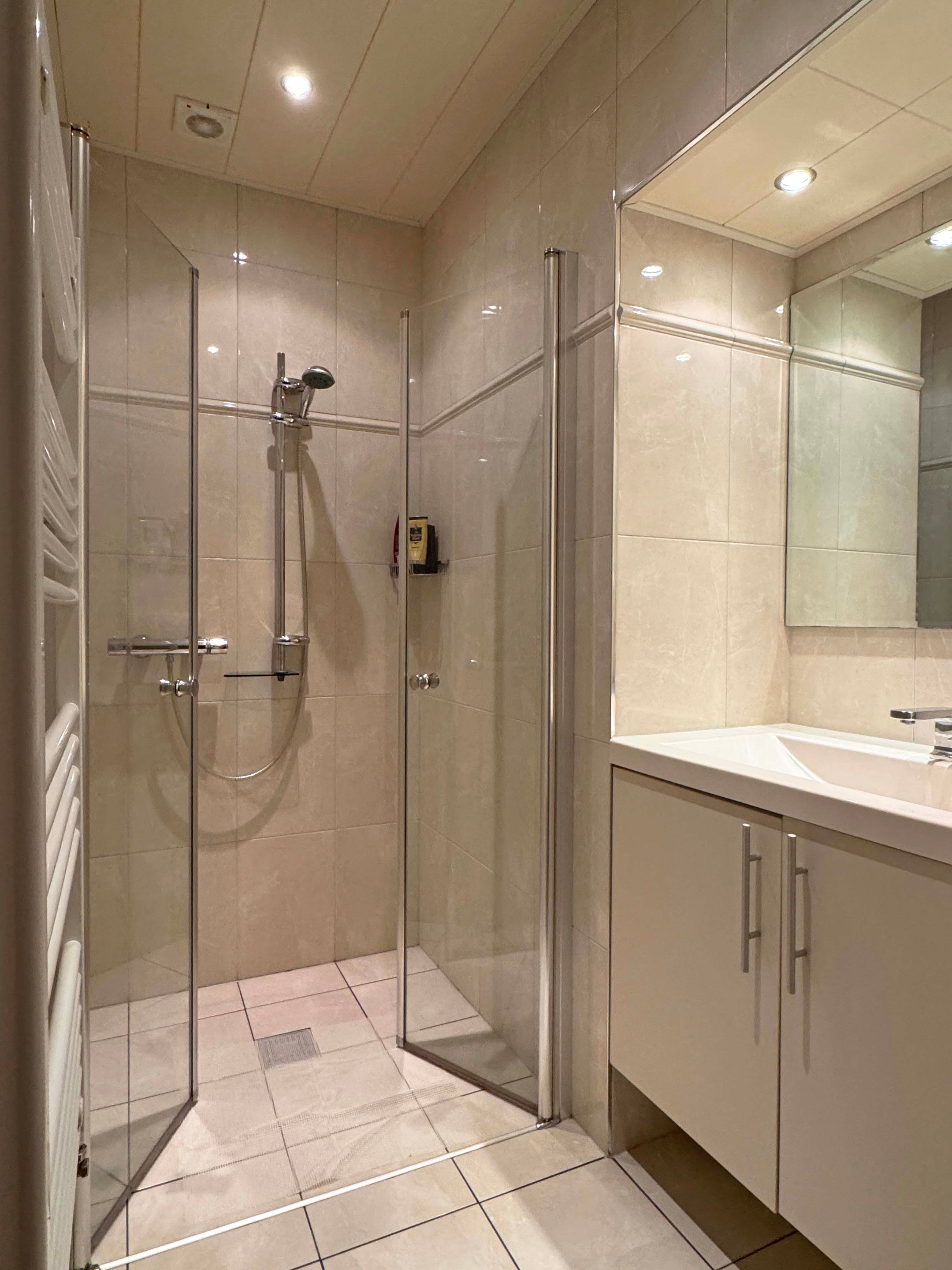 Foto 33 van Reimersstraat 9