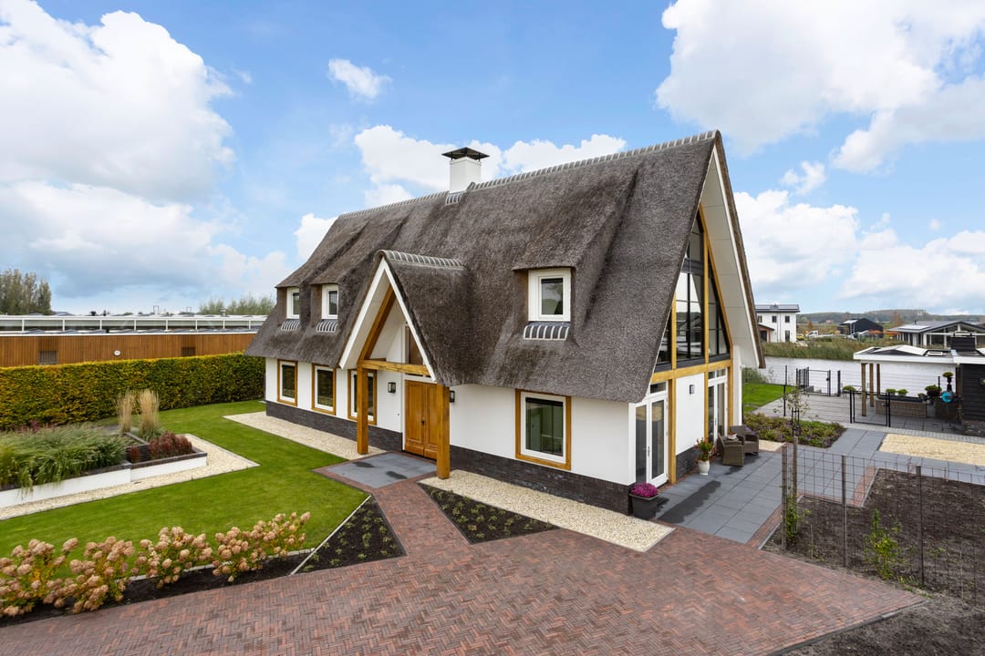 Photo 8 of Anholt 40