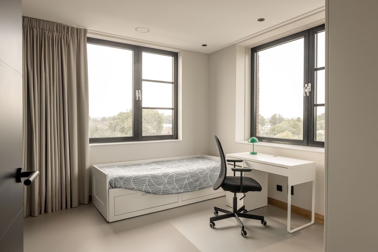 Foto 50 van Phoenixstraat 1-H