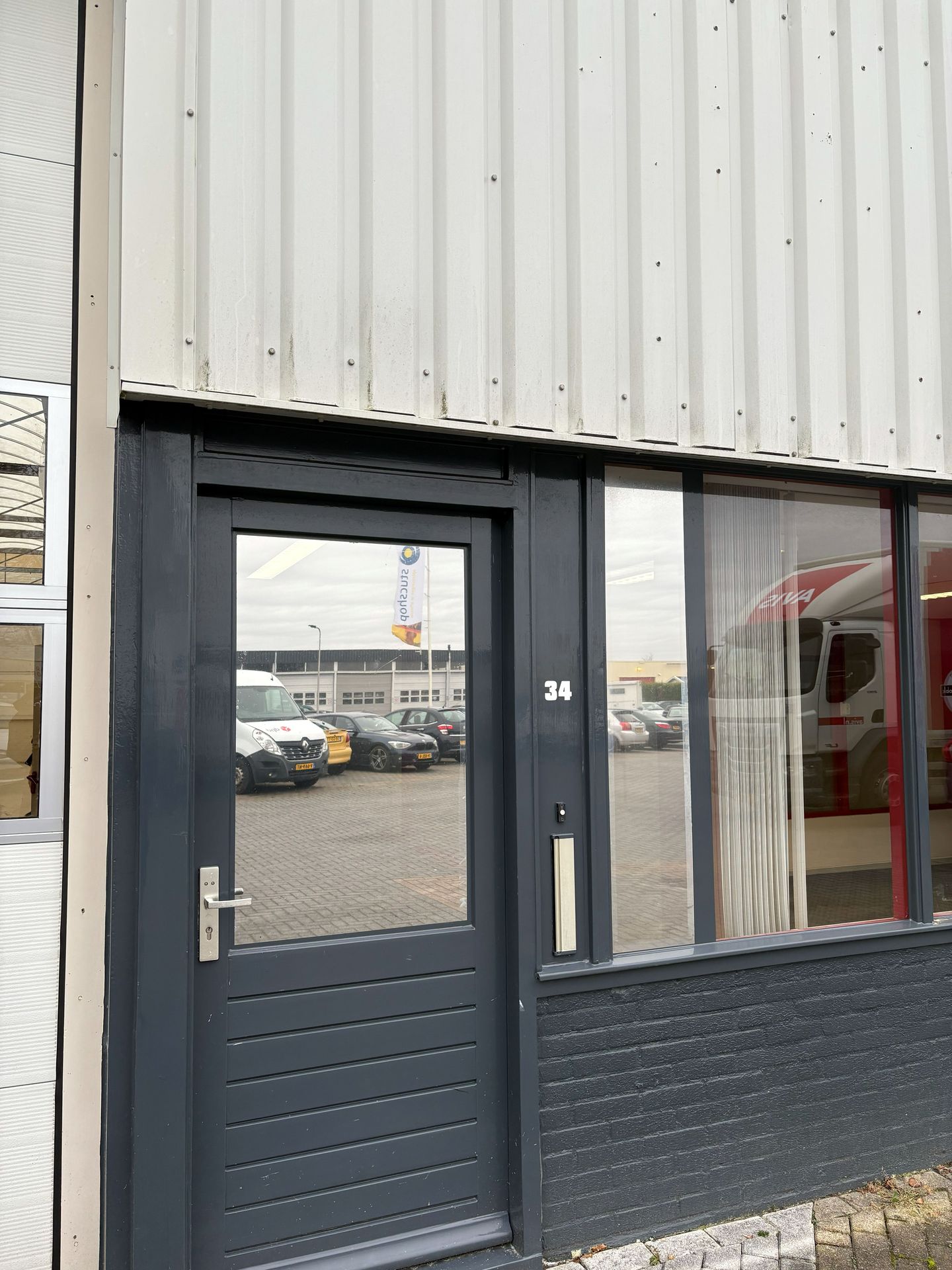 Bekijk foto 2 van W.A. Scholtenstraat 34