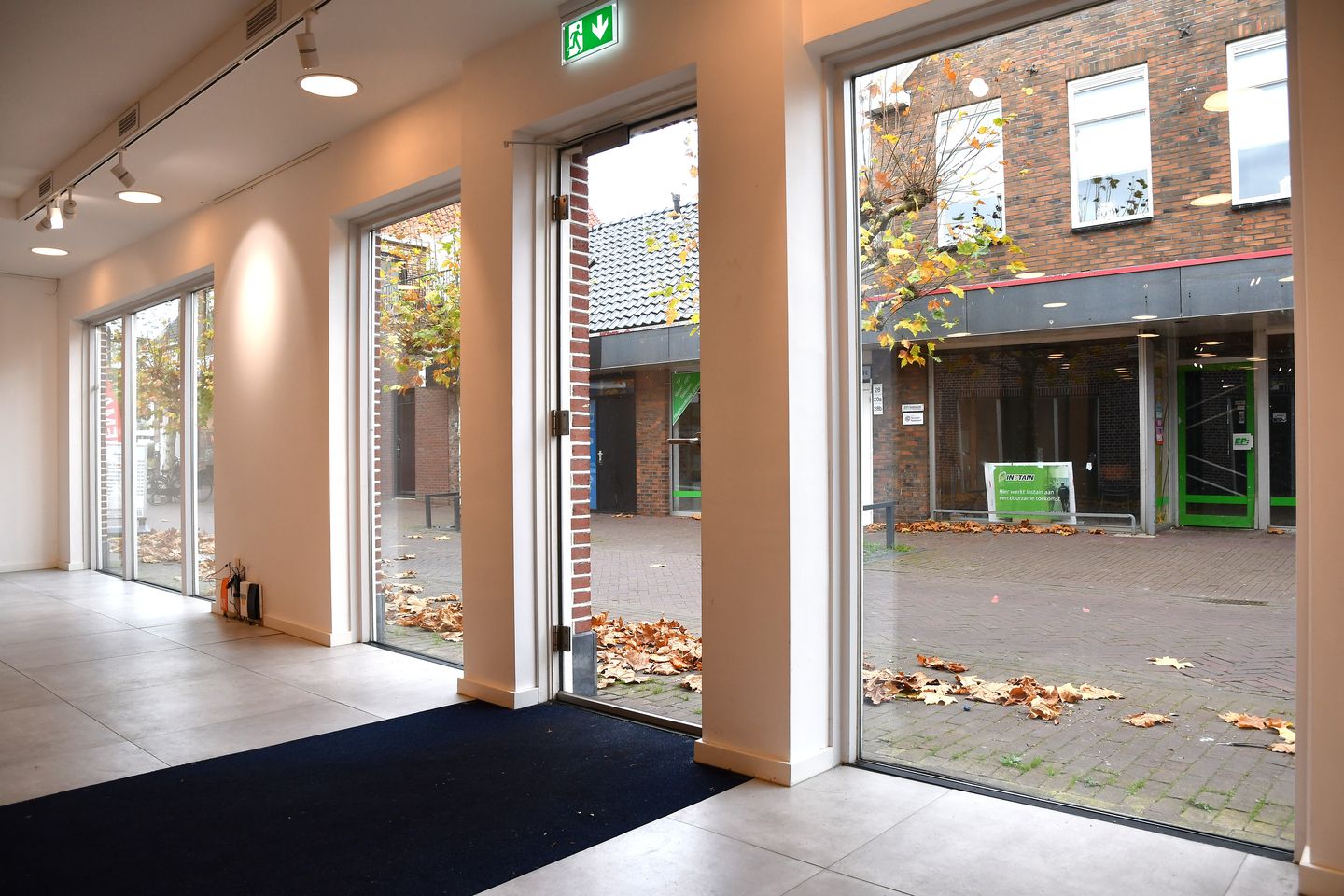 View photo 5 of Tolberterstraat 21