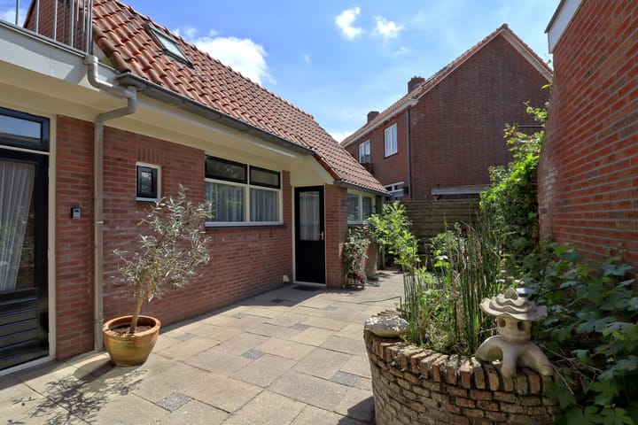 Photo 40 of Zuiderkade 14