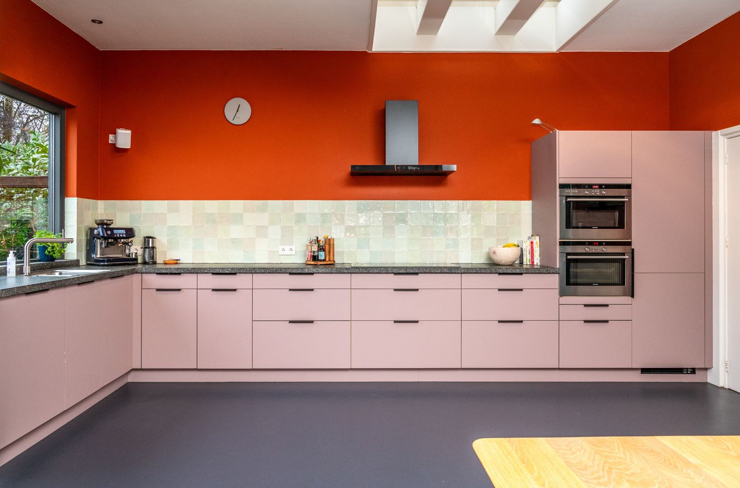 Photo 14 of Huygensweg 14