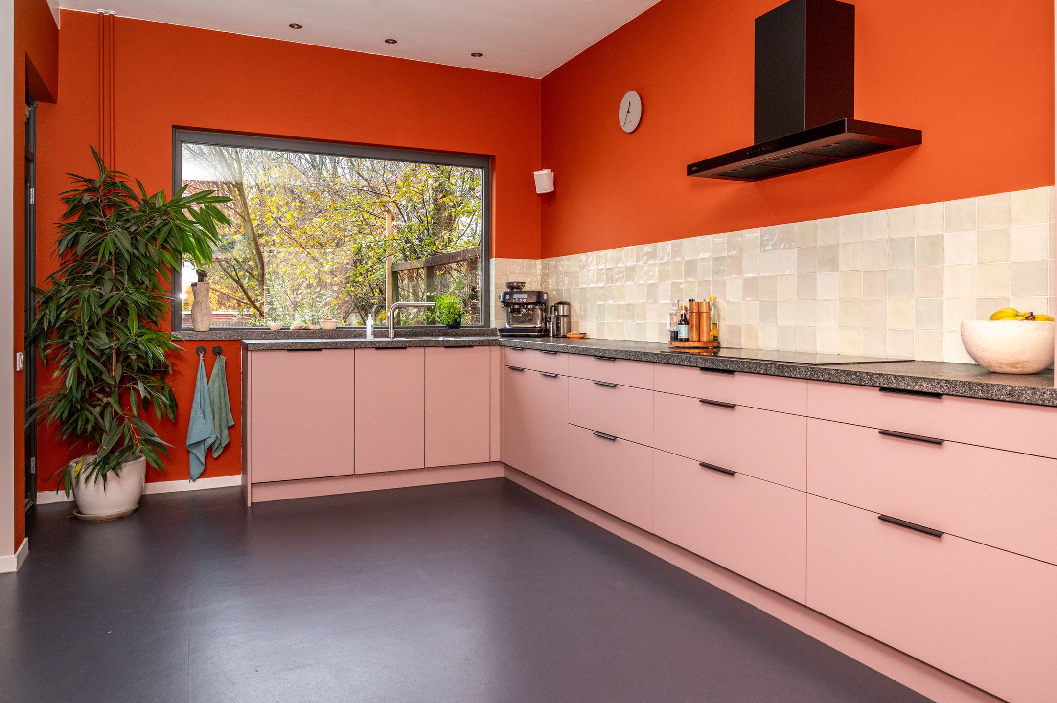 Photo 15 of Huygensweg 14