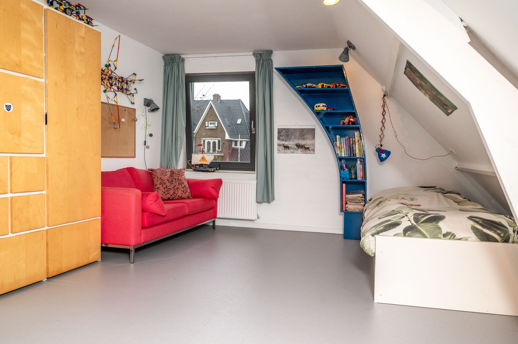 Photo 33 of Huygensweg 14