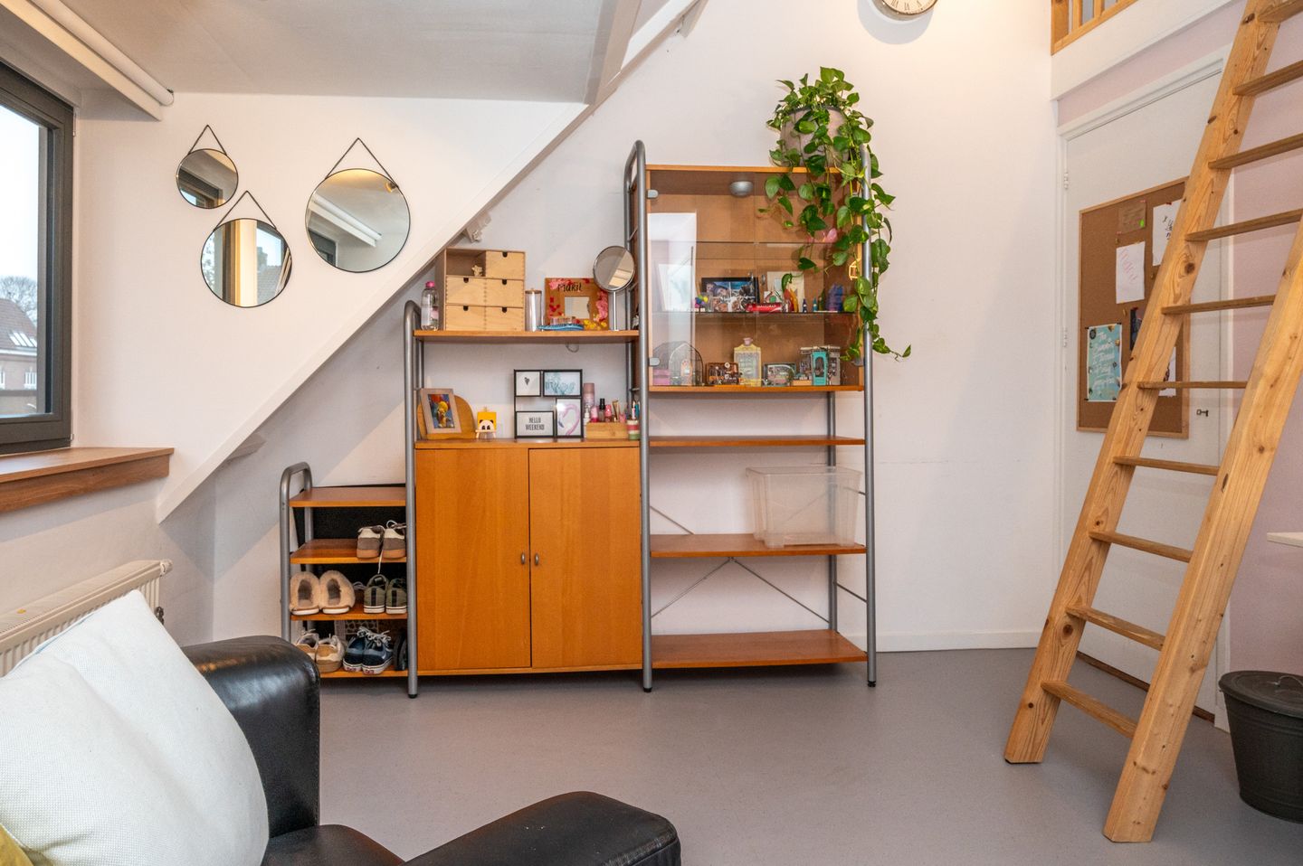 Photo 35 of Huygensweg 14