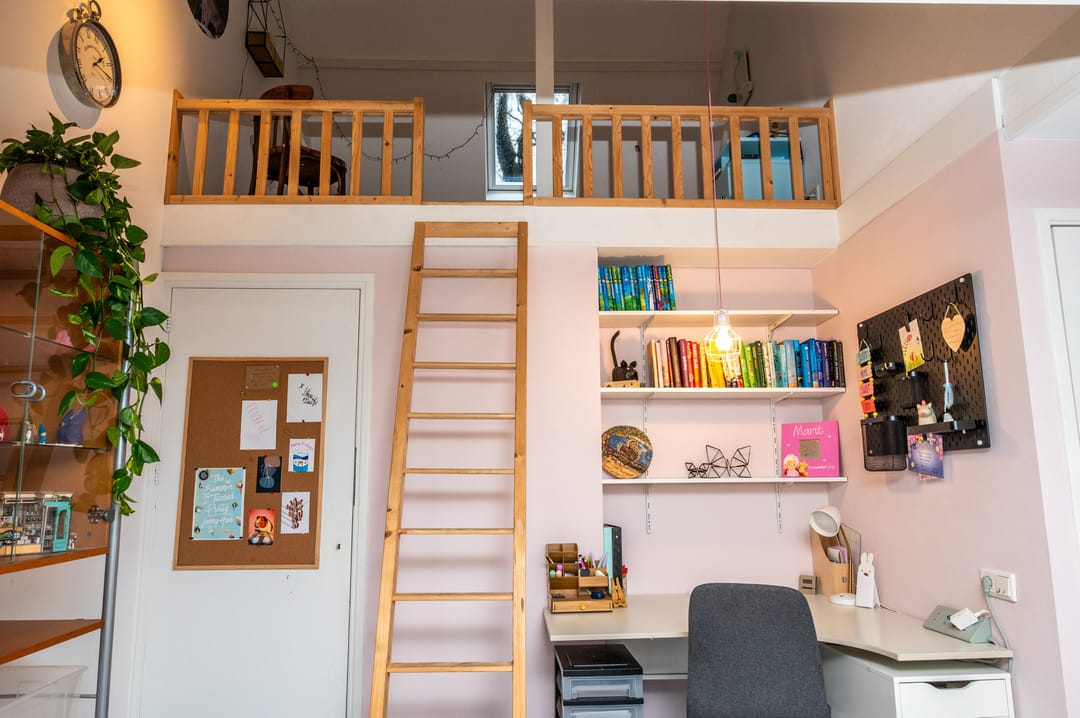 Photo 37 of Huygensweg 14