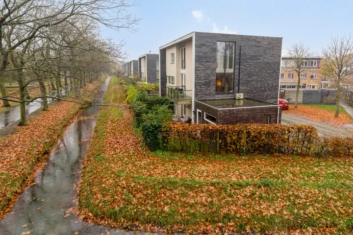 Photo 6 of Joost Beeldsnijderweg 1