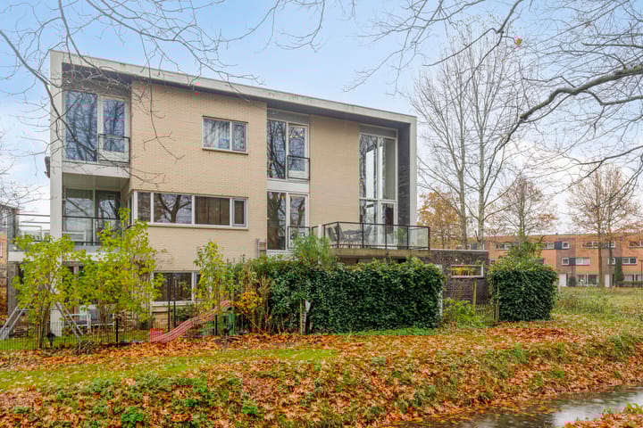 Photo 52 of Joost Beeldsnijderweg 1