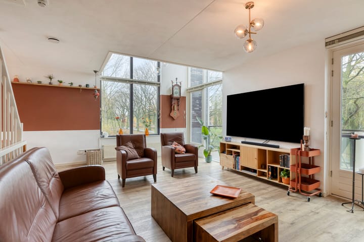 Photo 22 of Joost Beeldsnijderweg 1