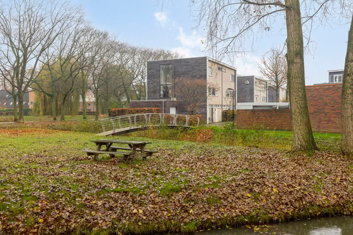 Photo 54 of Joost Beeldsnijderweg 1