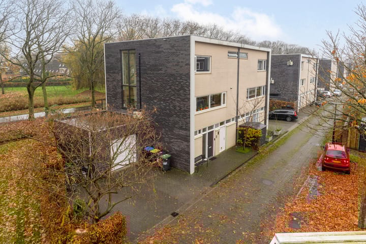 Photo 55 of Joost Beeldsnijderweg 1