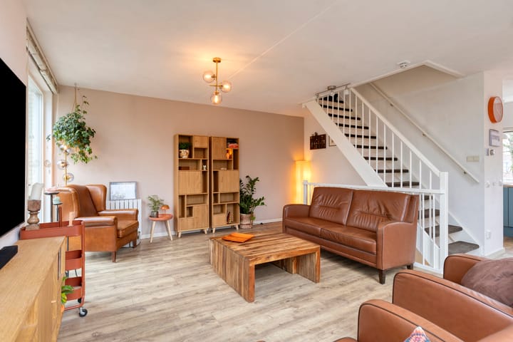 Photo 26 of Joost Beeldsnijderweg 1