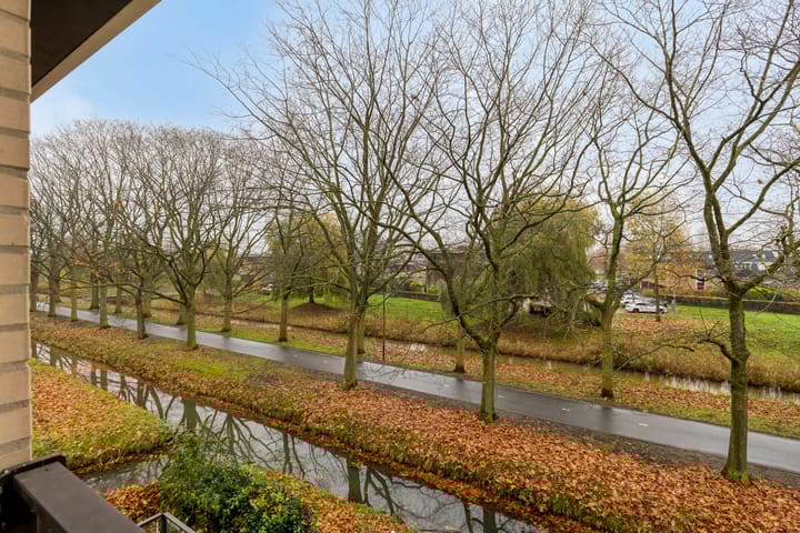 Photo 24 of Joost Beeldsnijderweg 1