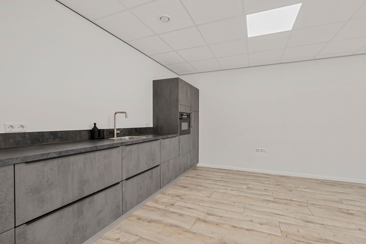 Bekijk foto 4 van Smitspol 9-m