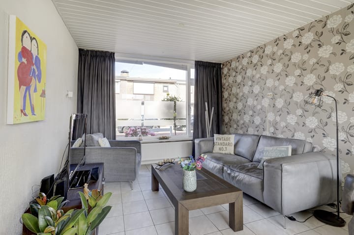 Photo 2 of Goudenregenstraat 23