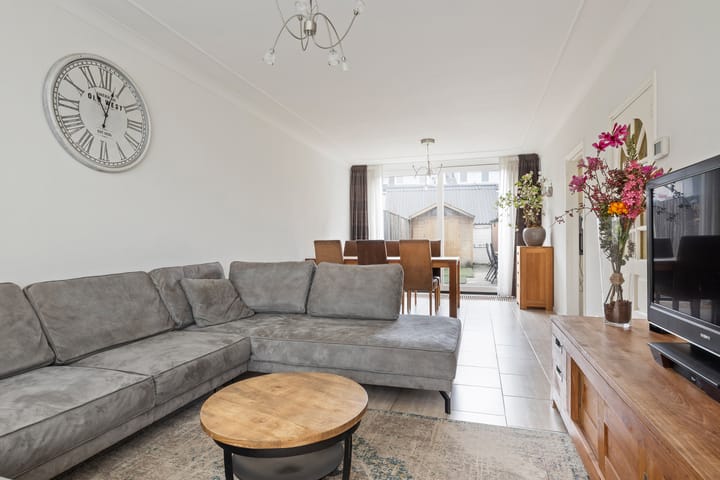 Photo 2 of Mispelstraat 5