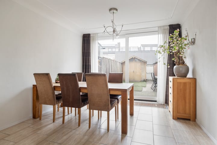 Photo 10 of Mispelstraat 5