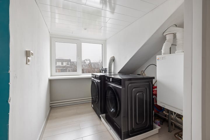 Photo 19 of Mispelstraat 5