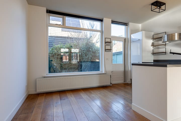 Photo 6 of Ooievaarstraat 42-B