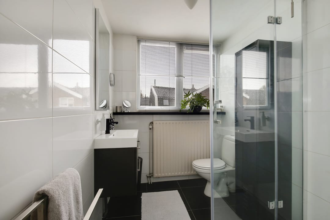 Foto 16 van Ooievaarstraat 42-B