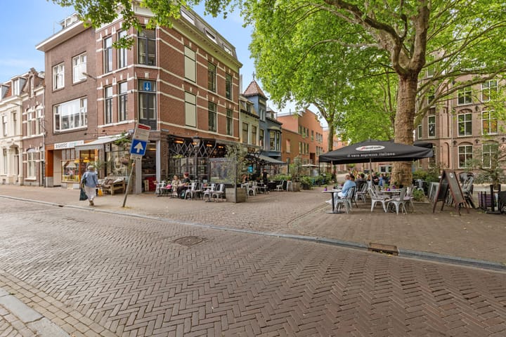 Foto 29 van Mariaplaats 34-J