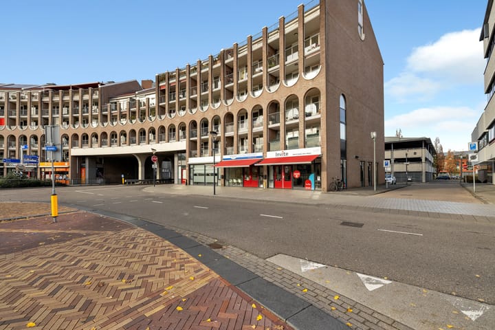 Foto 8 van Stationsplein 39