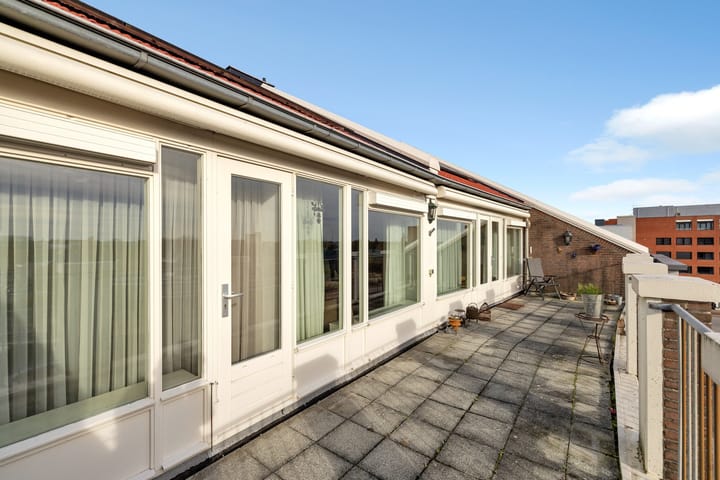 Foto 6 van Stationsplein 39