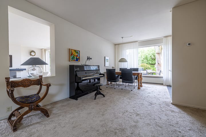 Photo 13 of De Woudhorne 37