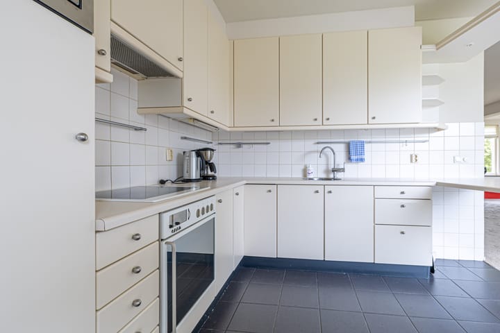 Photo 17 of De Woudhorne 37