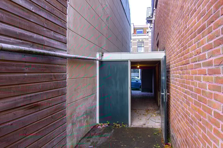 Photo 20 of Pieter Kiesstraat 17