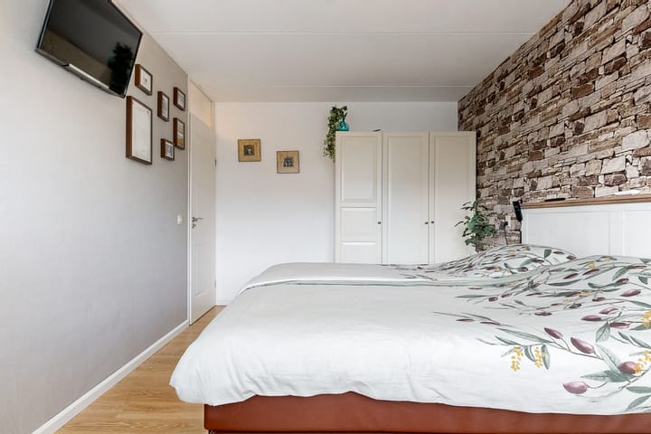 Photo 21 of Leenderbos 7