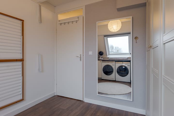 Photo 40 of Loodiep 21