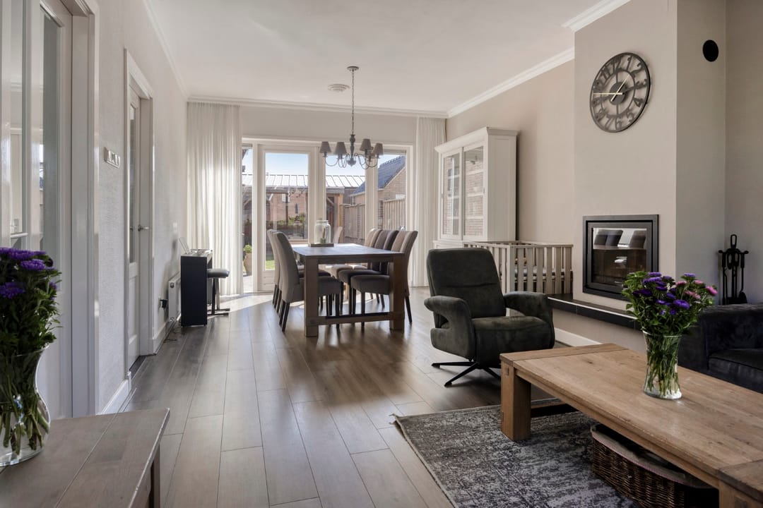 Foto 13 van Burgemeester van Engelenweg 145