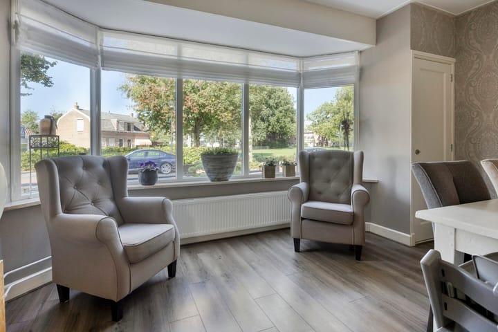 Foto 20 van Burgemeester van Engelenweg 145