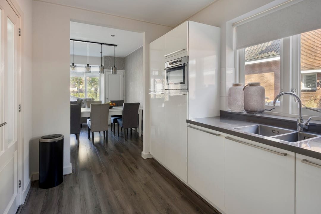 Foto 22 van Burgemeester van Engelenweg 145