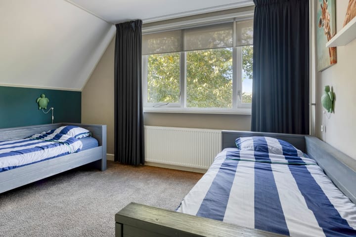 Foto 33 van Burgemeester van Engelenweg 145