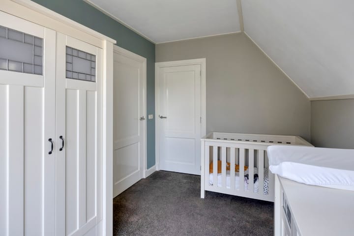 Foto 35 van Burgemeester van Engelenweg 145