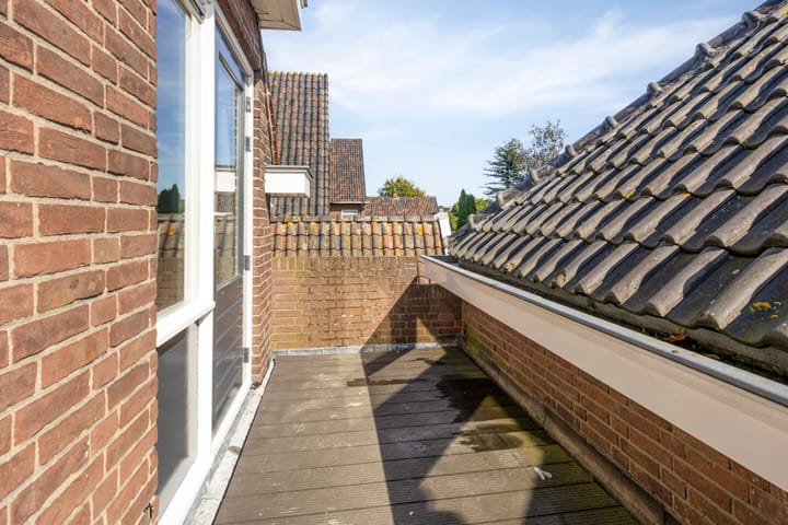 Foto 38 van Burgemeester van Engelenweg 145