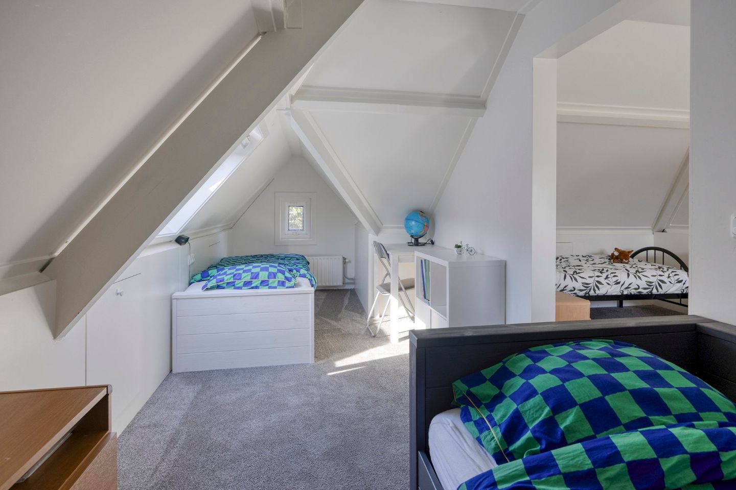 Foto 44 van Burgemeester van Engelenweg 145