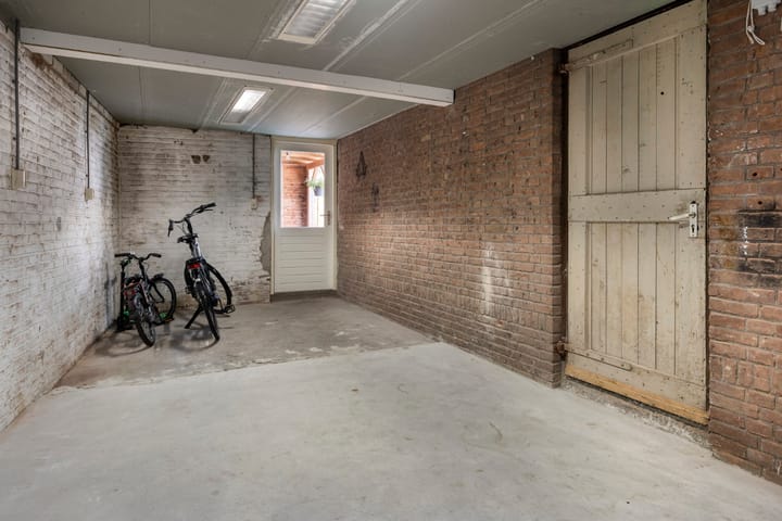 Foto 58 van Burgemeester van Engelenweg 145