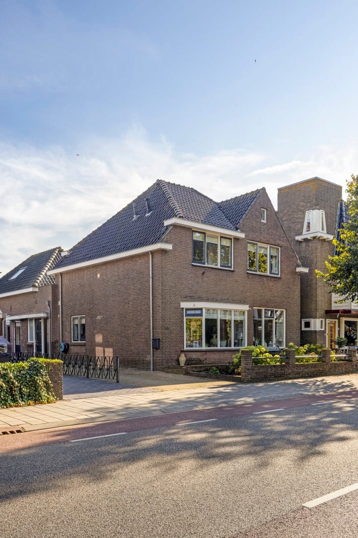 Foto 59 van Burgemeester van Engelenweg 145