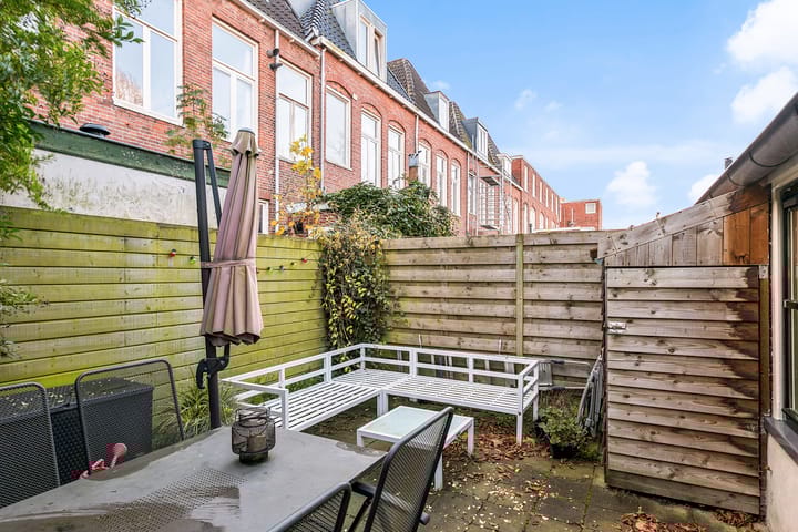 Photo 15 of Willemstraat 13