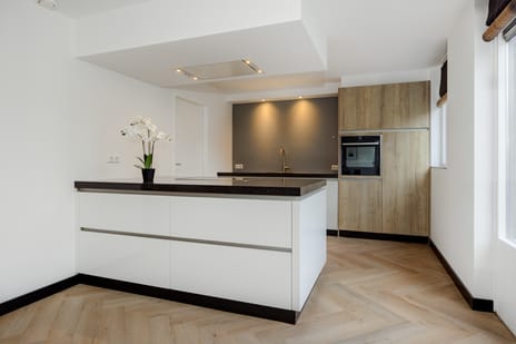 Almstein 19 secondary image